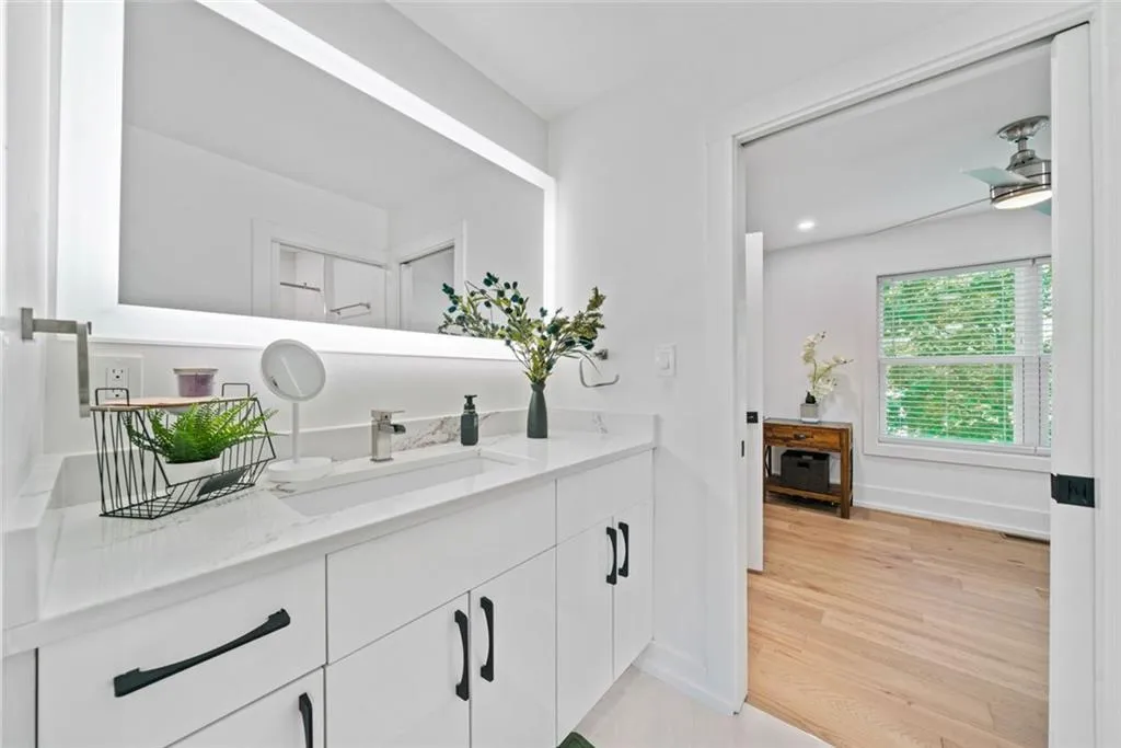 Atlanta, Georgia 30311, United States, 4 Bedrooms Bedrooms, ,4 BathroomsBathrooms,Residential,Active,133731