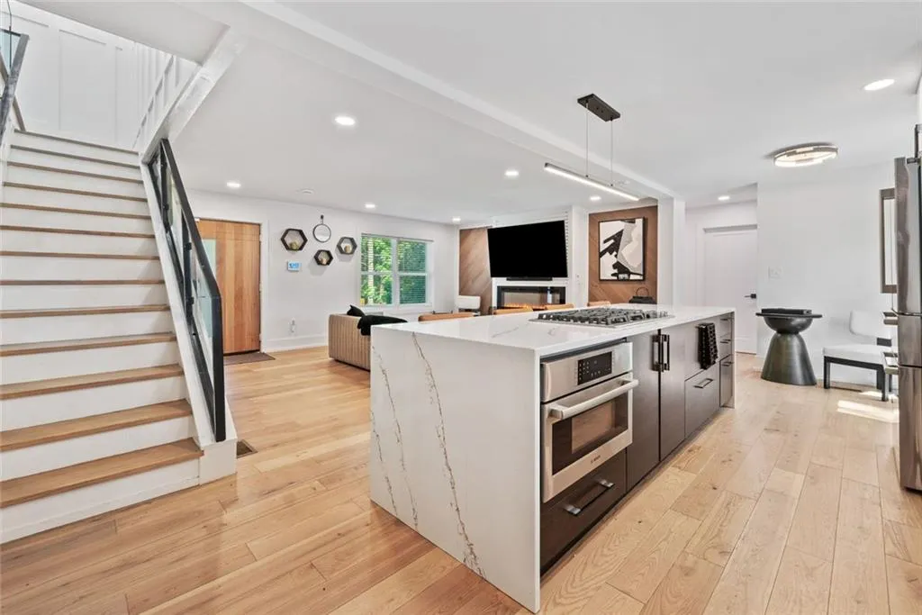 Atlanta, Georgia 30311, United States, 4 Bedrooms Bedrooms, ,4 BathroomsBathrooms,Residential,Active,133731 Atlanta, Georgia 30311, United States, 4 Bedrooms Bedrooms, ,4 BathroomsBathrooms,Residential,Active,133731