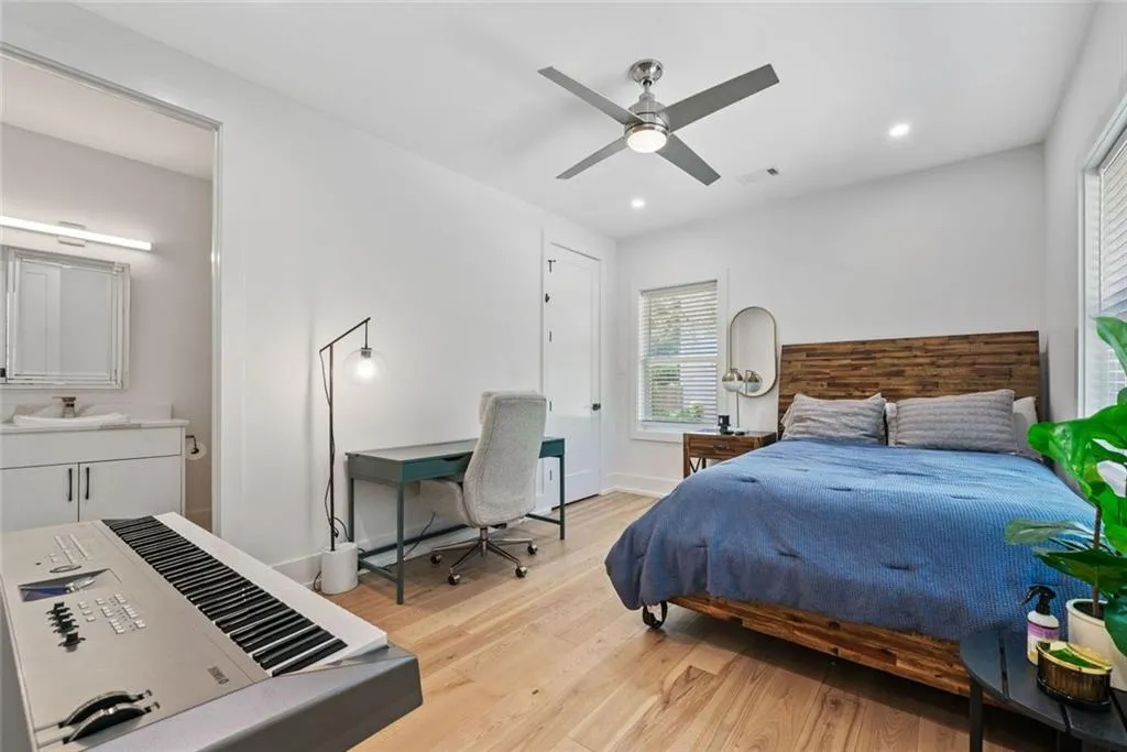 Atlanta, Georgia 30311, United States, 4 Bedrooms Bedrooms, ,4 BathroomsBathrooms,Residential,Active,133731