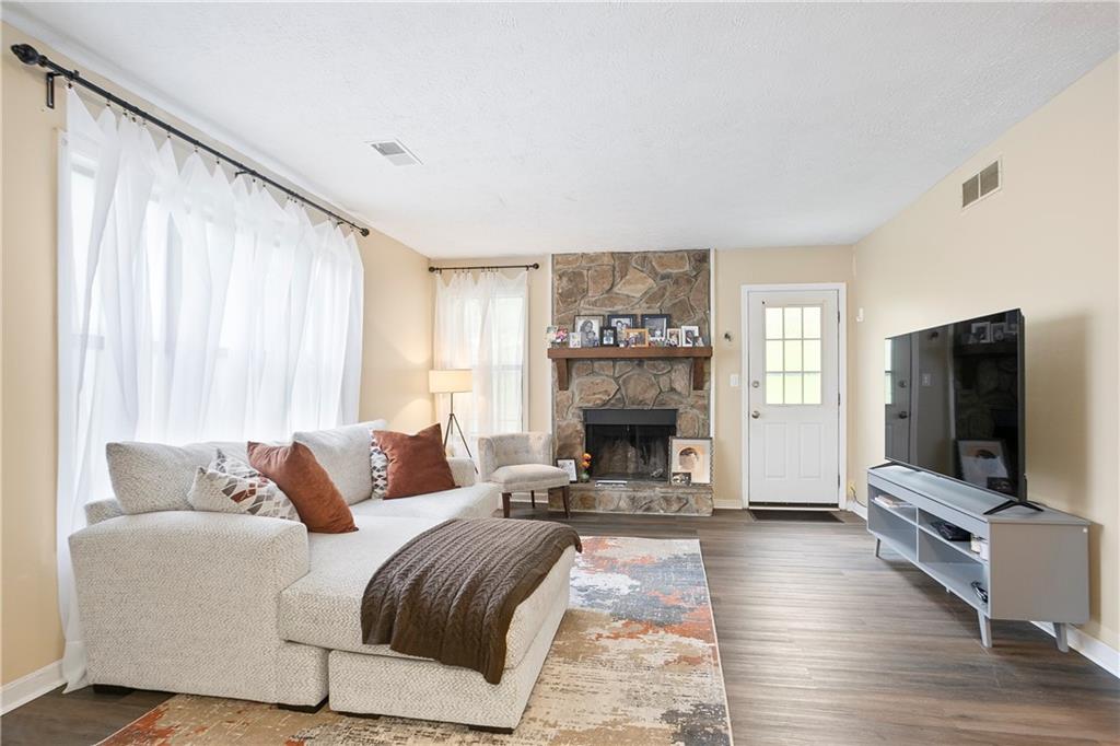 189 TIMBER CREEK Lane