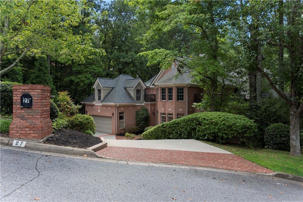 27 Wing Mill Road