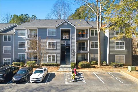 Photo of 5205 Santa Fe Parkway Pkwy, Sandy Springs, GA 30350 (MLS # 7688052)