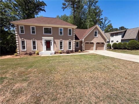 Photo of 1033 Chestnut Hill Circle SW, Marietta, GA 30064 (MLS # 7757160)