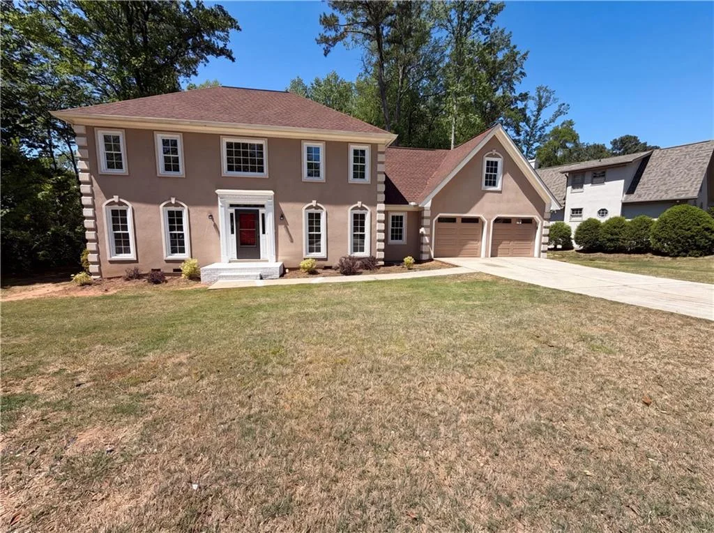 1033 Chestnut Hill Circle SW