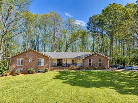 Homes For Sale - 4250 Janet Drive<br/> Stockbridge, GA 30281
