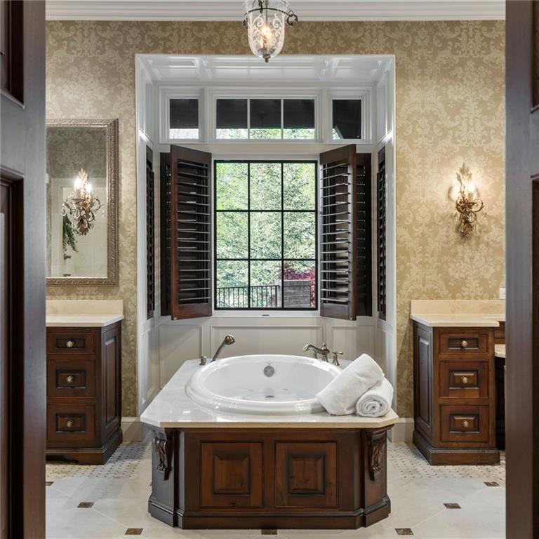 4595 Whitestone Way, Suwanee, Georgia image 49