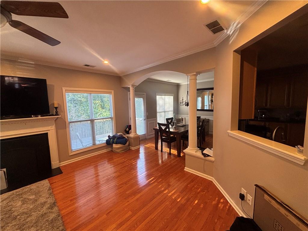 1048 Brownstone Drive 3