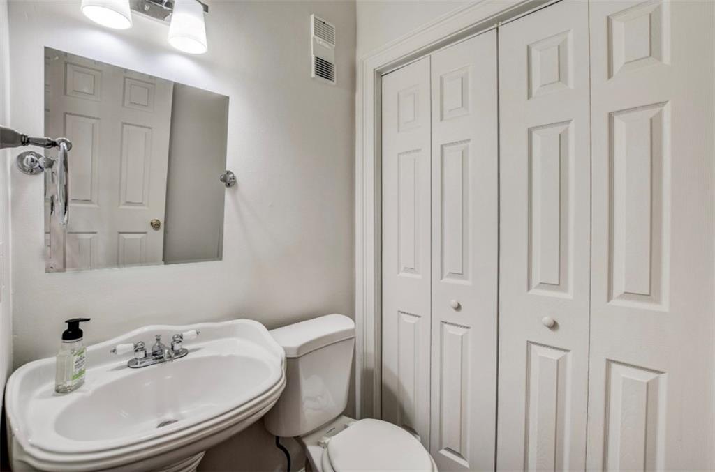 30 5th Street NE 1006
