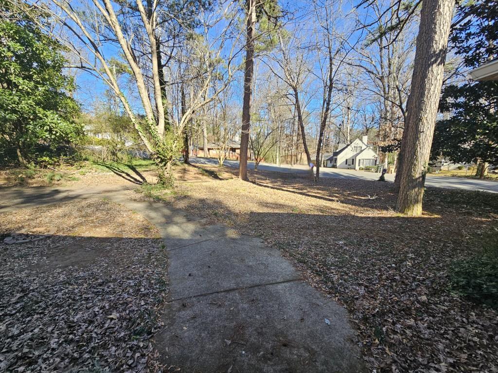 425 Hilderbrand Drive, Sandy Springs, Georgia image 3