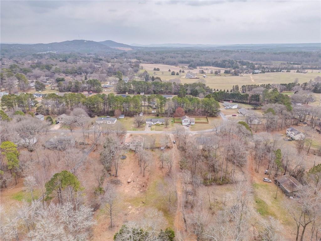 42 River Oaks Drive SW