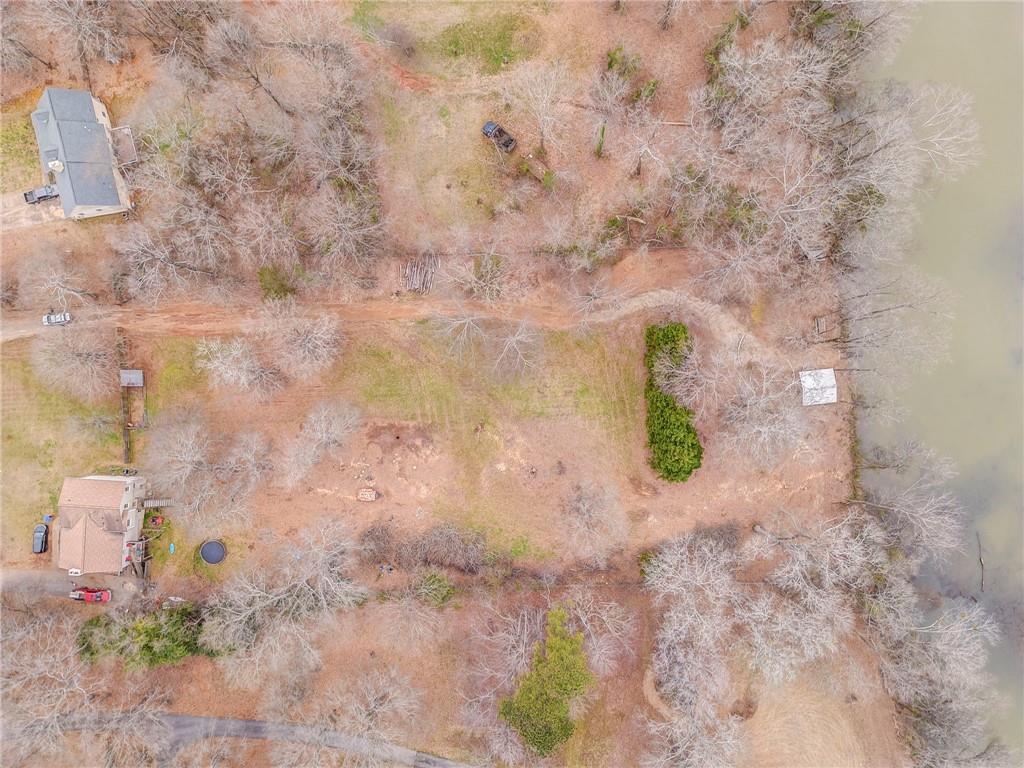 42 River Oaks Drive SW