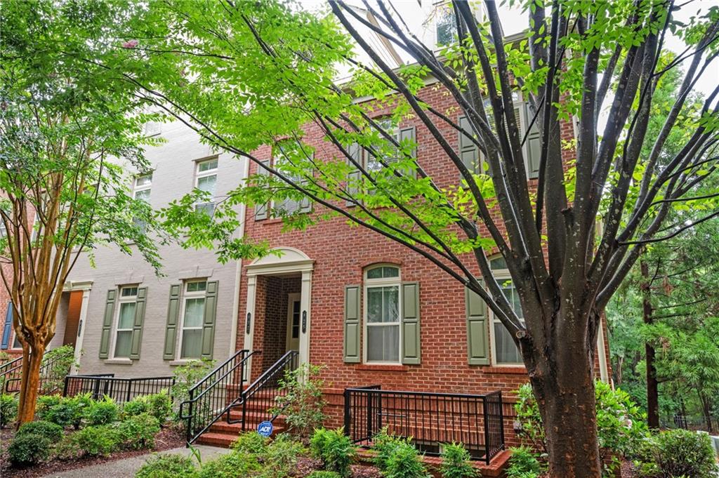 827 Perennial Drive