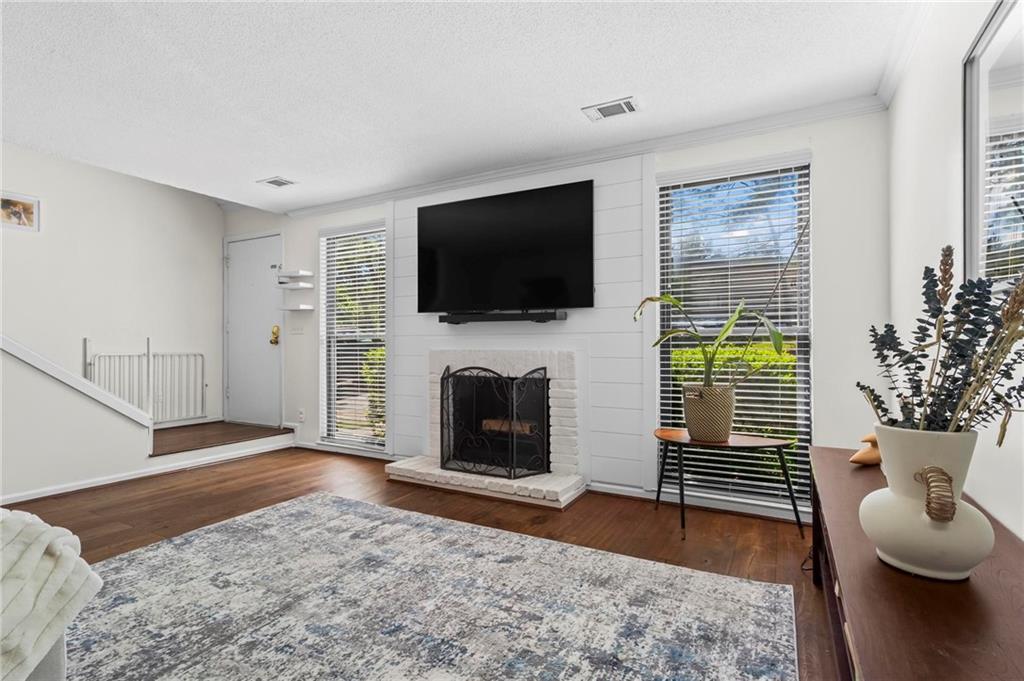 1028 Riverbend Club Drive SE