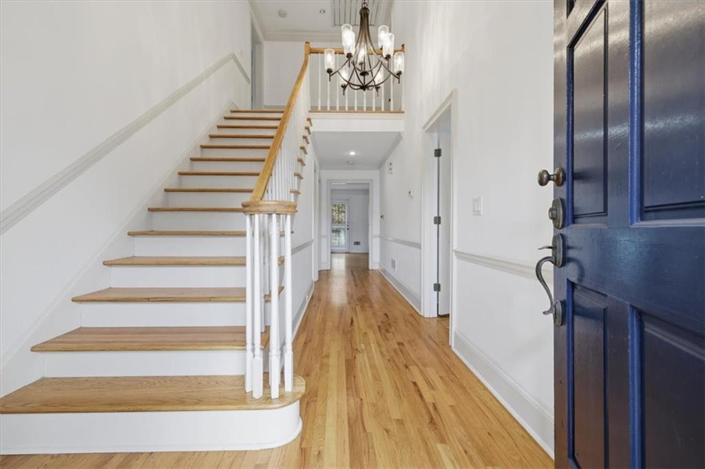 1826 Hermitage Place