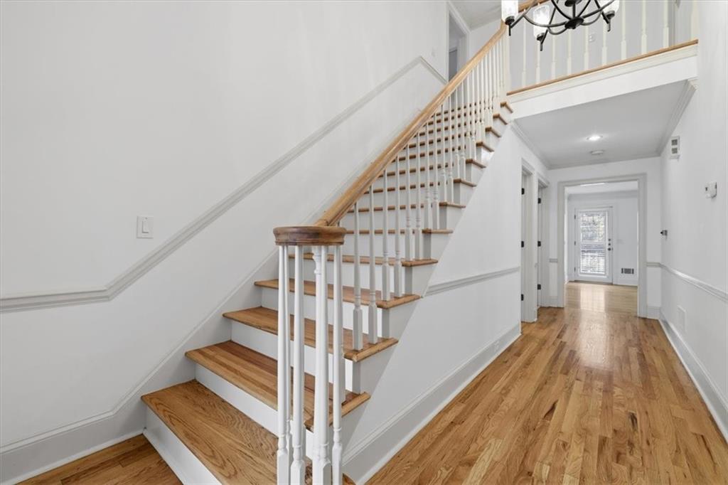 1826 Hermitage Place