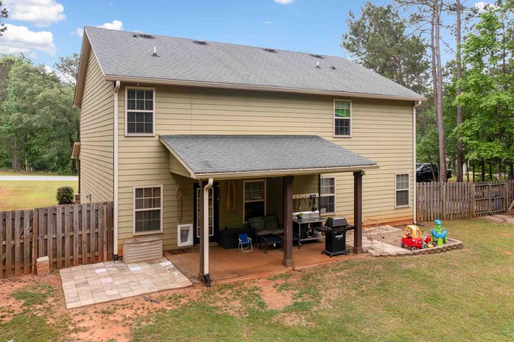14 Oak Leaf Way
