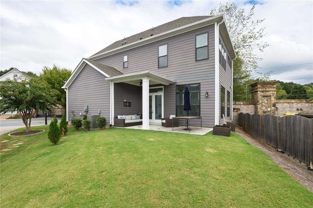 THE VILLAGE AT TOWNLAKE - Residential