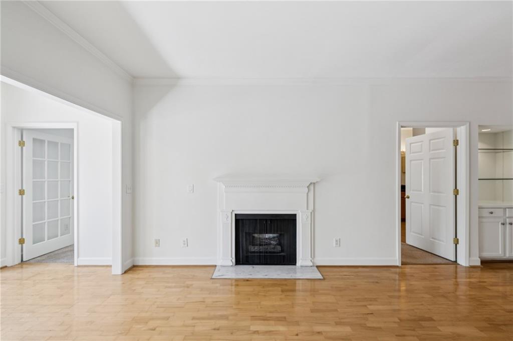 2921 Lenox Road NE 106