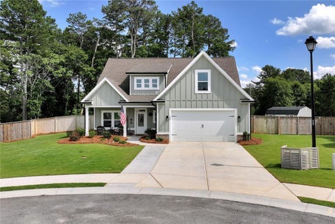 Homes For Sale - 108 Richmond Circle<br/> Barrow County, Statham, GA 30666