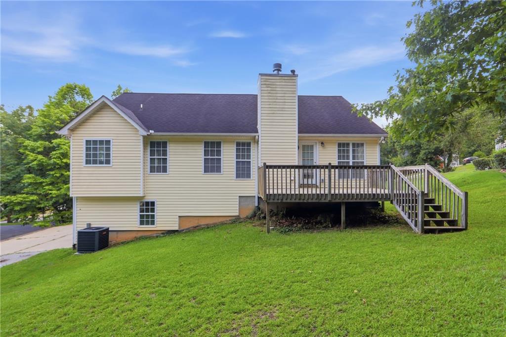 36 Elmwood Place NE