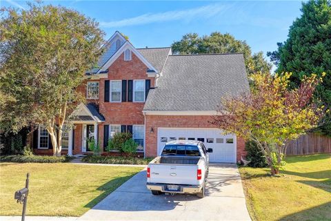 Homes For Sale - 800 Roget Court<br/> Lawrenceville, GA 30045