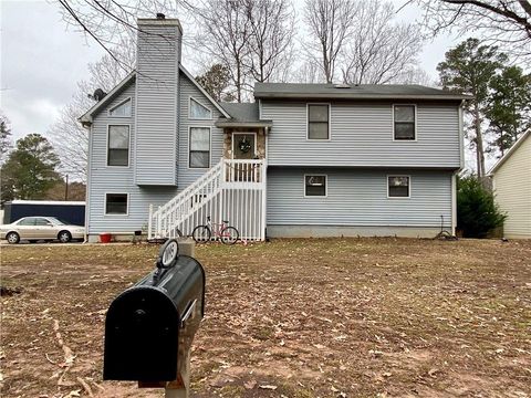 Homes For Rent - 1095 Mountain Springs Drive<br/> Kennesaw, GA 30144