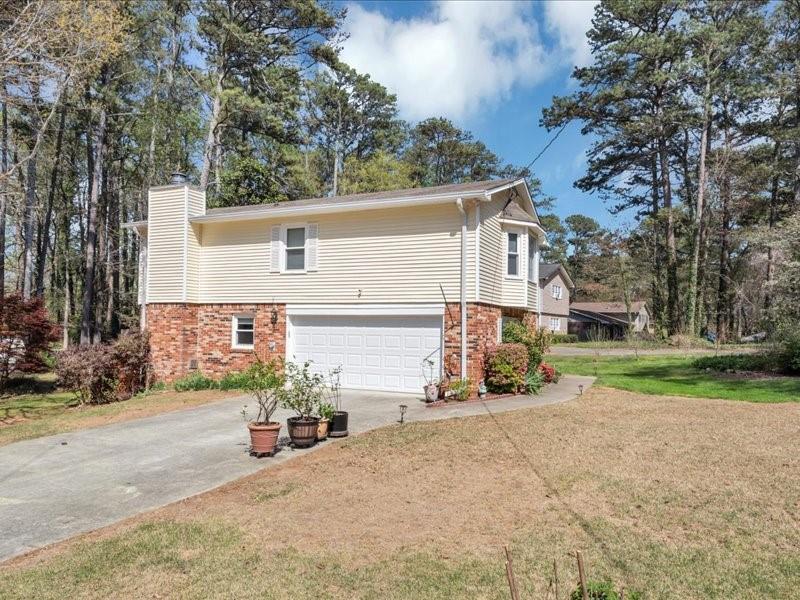 5221 La Paloma Drive, Lilburn, Georgia image 4