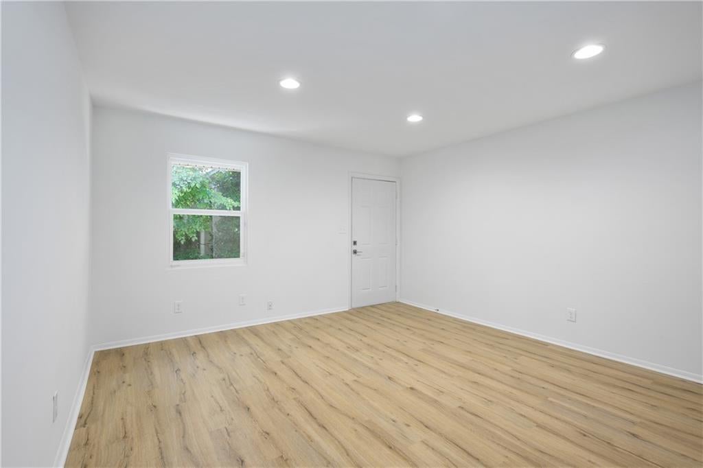 1170 Greenwich Street SW 6