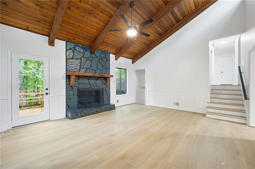 Welcome to this beautifully updated 4-bedroom, 3-bath home with 2,452 sq. ft., nestled on a quiet cul-de-sac lot with a spacious backyard and screened-in porch perfect for entertaining or relaxing.
Step inside to find a bright, open layout featuring a stunning vaulted beam ceiling in the great room, fresh interior and exterior paint, all new flooring, and modern light fixtures throughout. The chef’s kitchen boasts custom wood cabinetry, quartz countertops, tile backsplash, built-in pantry, custom window seat, and brand-new stainless steel appliances. The primary suite offers a spa-like retreat with a custom tile shower, quartz vanity, and designer finishes. Additional highlights include a versatile media/family room on the lower level, two laundry rooms for convenience, and a two-car garage.
Located in an established neighborhood and zoned for the highly desirable Pope High School, this home blends modern style, functionality, and location all in one.
?? Don’t miss your chance to make this move-in ready home yours!