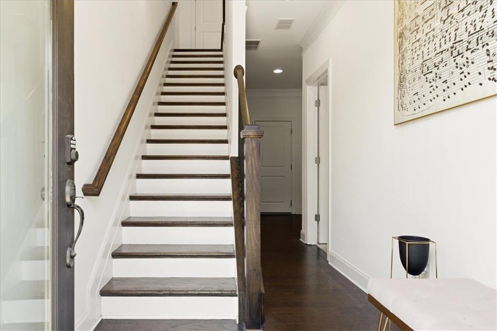 1569 Aldworth Place SE