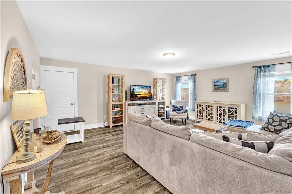 McDonough, Georgia 30252, United States, 4 Bedrooms Bedrooms, ,3 BathroomsBathrooms,Residential,Active,94200