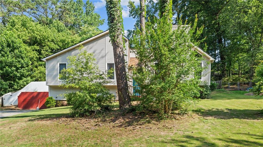 3291 Rae Place