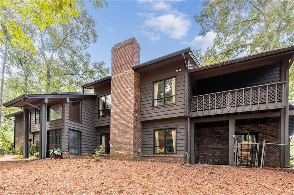 1921 Lilburn Stone Mountain Road, Smoke Rise, GA, 30087