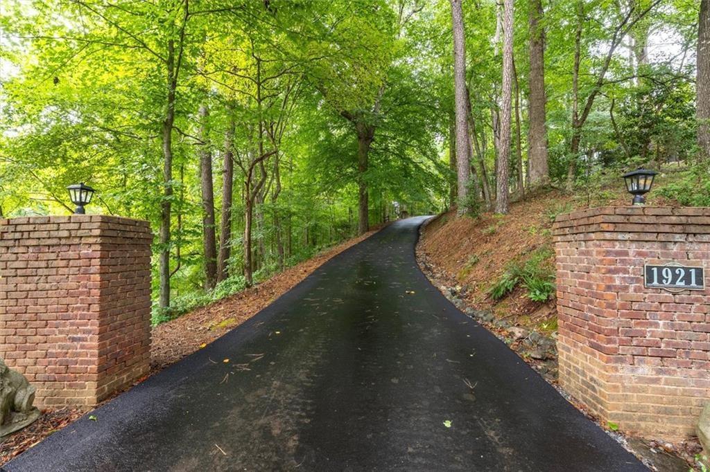 1921 Lilburn Stone Mountain Road