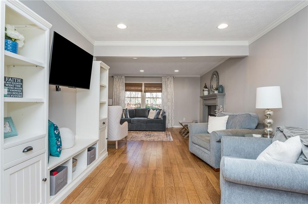 Chimney Springs - Residential