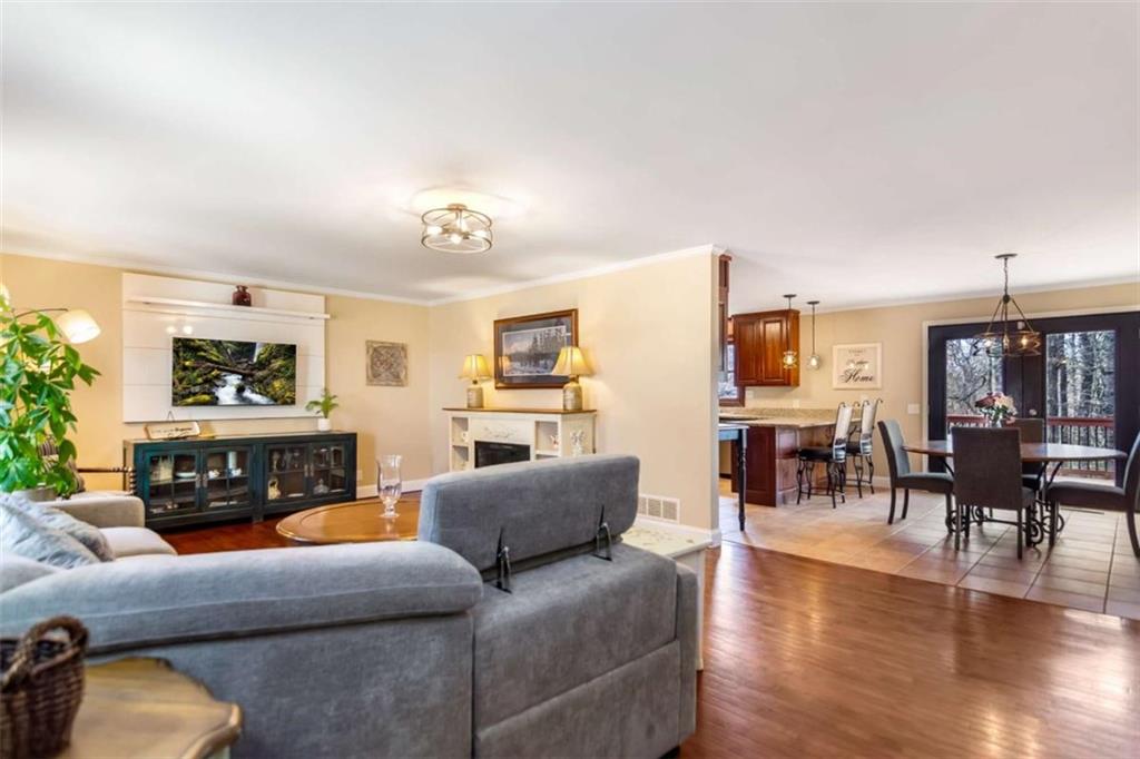 581 Roberts Ridge Road