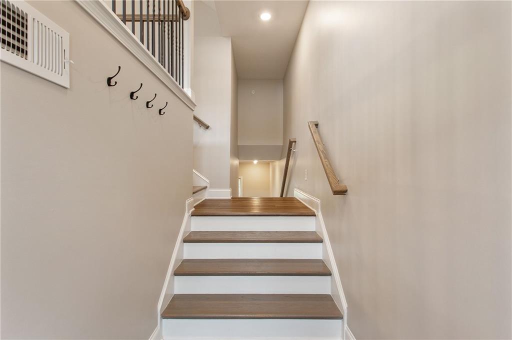 429 Stagecoach Bend