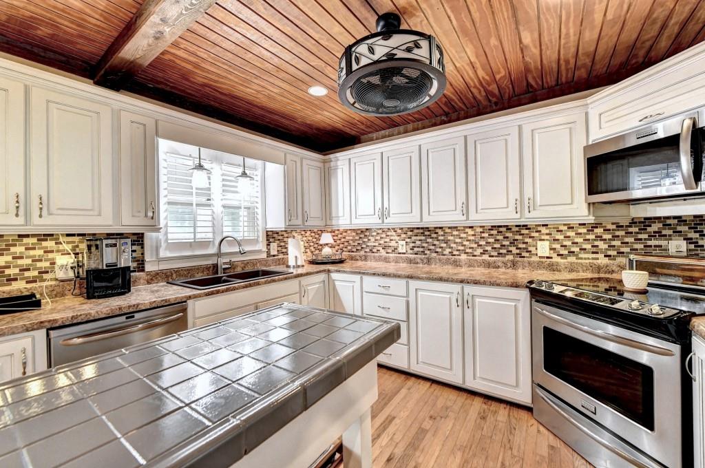 637 Rock Springs Road, Lawrenceville, Georgia image 15
