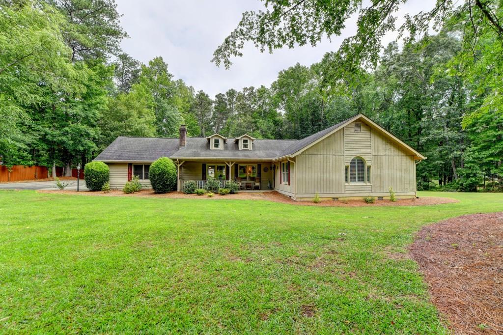 637 Rock Springs Road, Lawrenceville, Georgia image 1