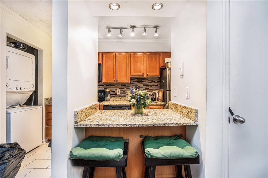 3175 Seven Pines Court 207
