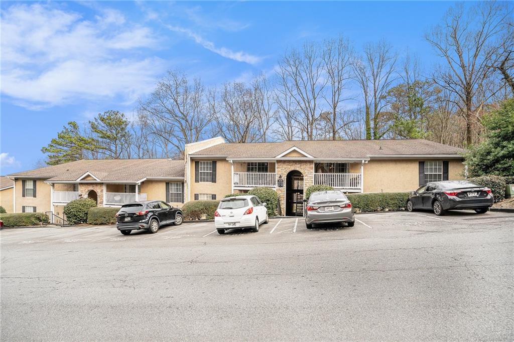 3175 Seven Pines Court 207