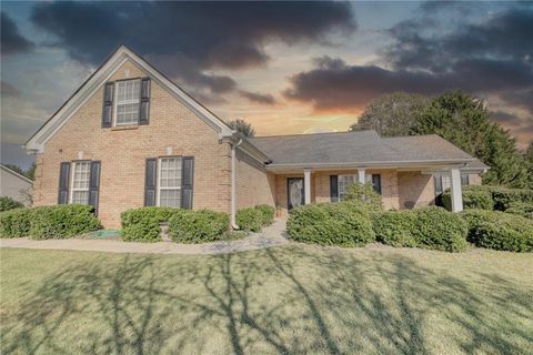 A home in Monroe