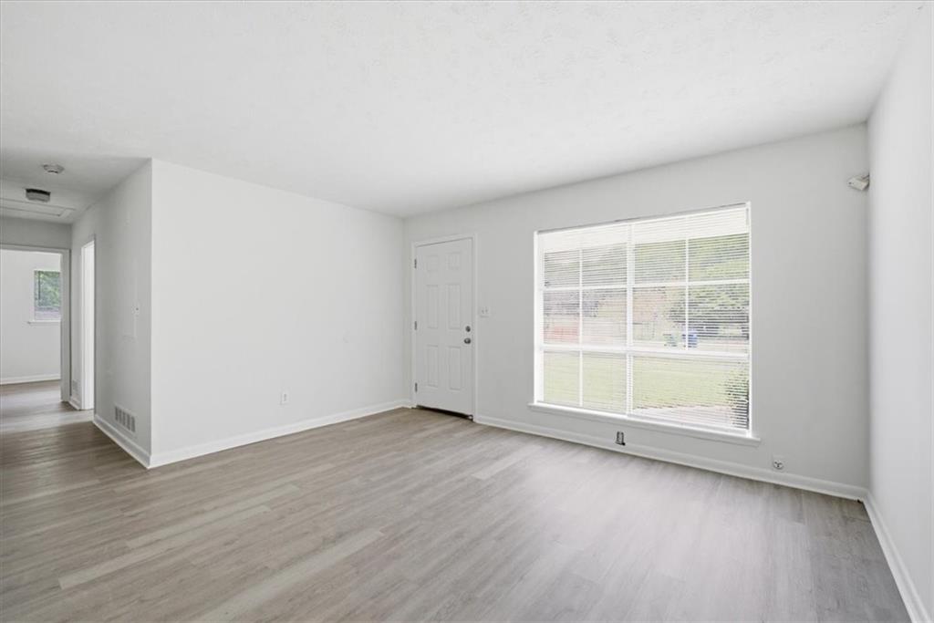 1947 Grange Drive SE