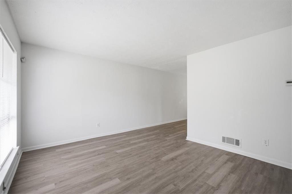 1947 Grange Drive SE