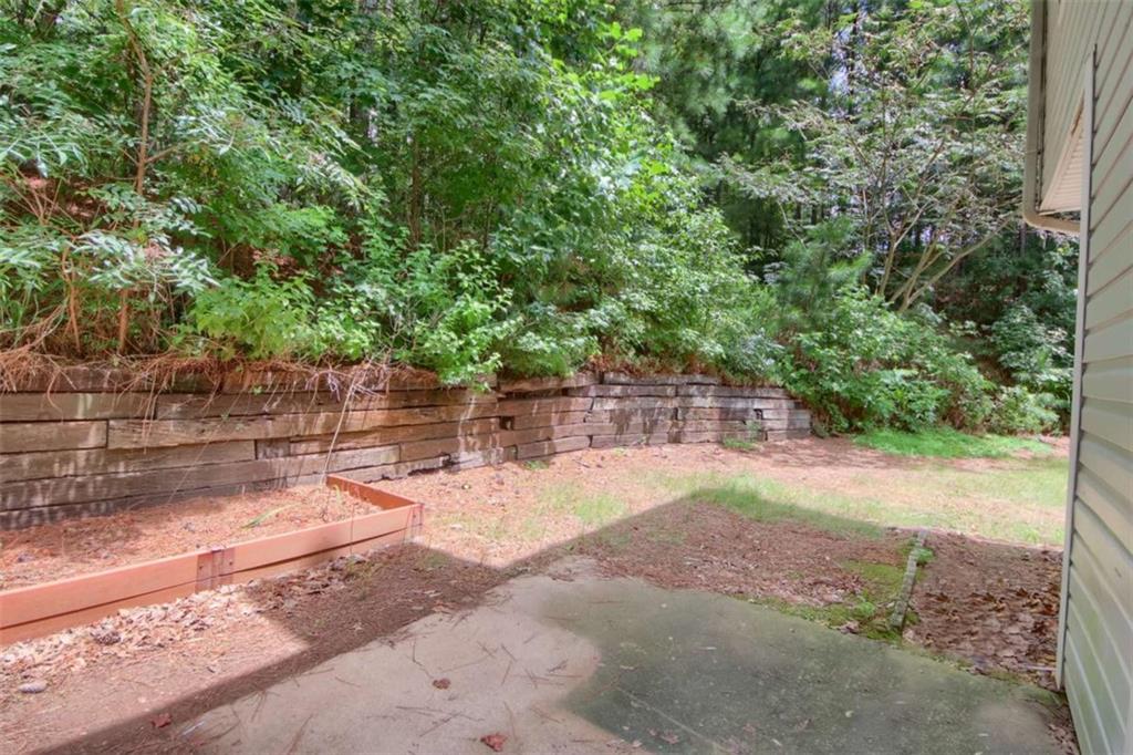 4255 Glen Iris Drive