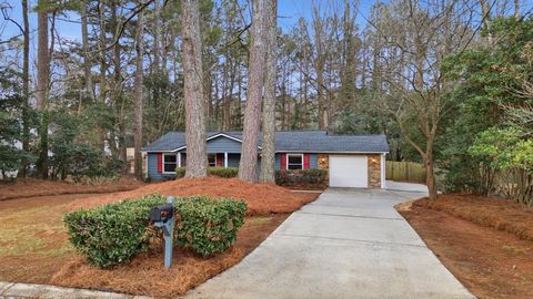 Photo of 2869 Winchester Court, Duluth, GA 30096 (MLS # 7726094)