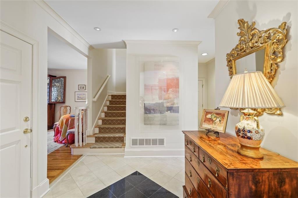 74 Paces West Court NW