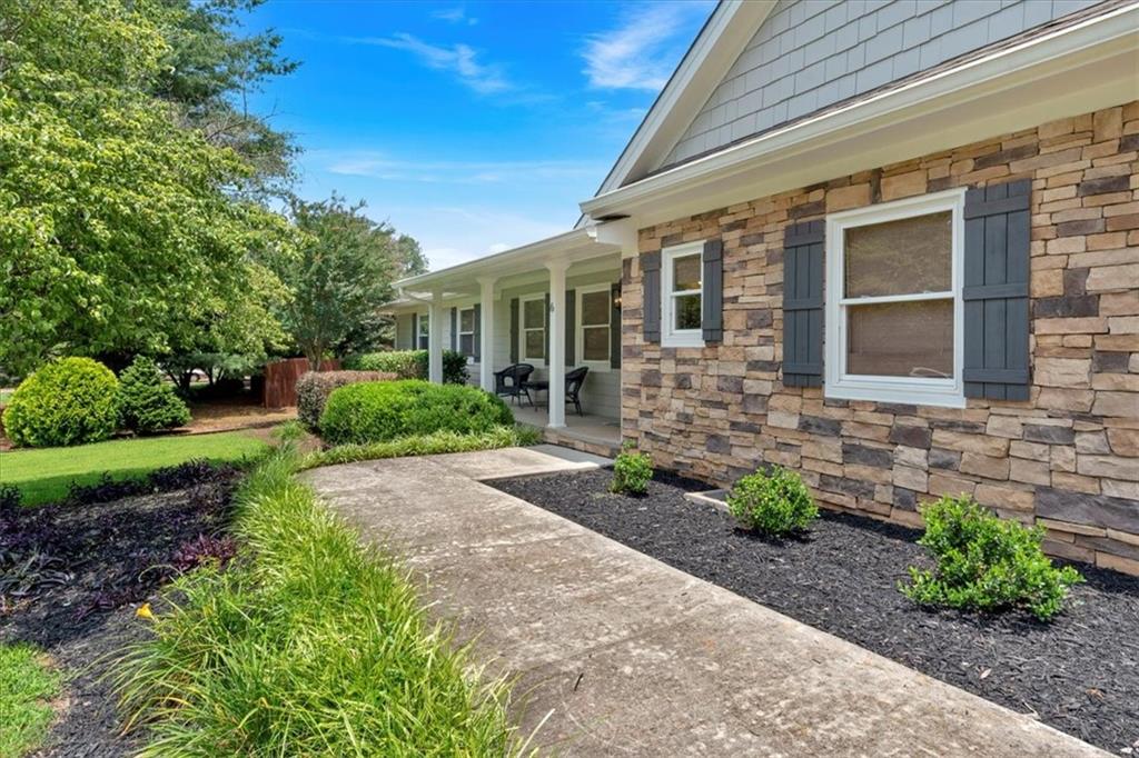 6 ALPINE Drive