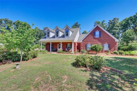 Homes For Sale - 95 Blue Grass Way<br/> Oxford, GA 30054