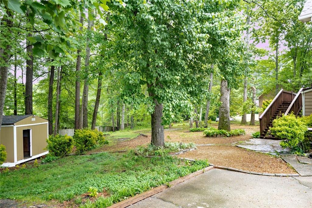 4618 Barkley Drive, Acworth, Georgia image 39